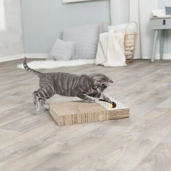 Trixie Kratzpappe Mit Spielzeug – Bild 4